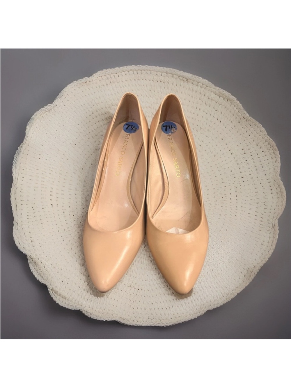 Franco Sarto Howie Creamy Beige Pointed Toe Pumps 3”Heel Faux Leather Pumps 7.5